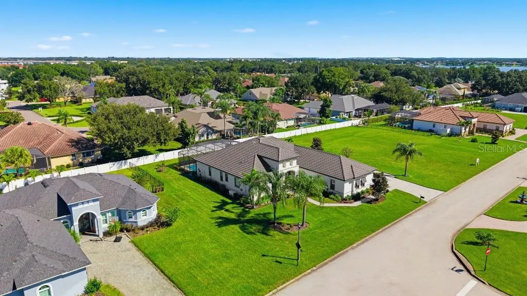 4462 EMERALD PALMS LN