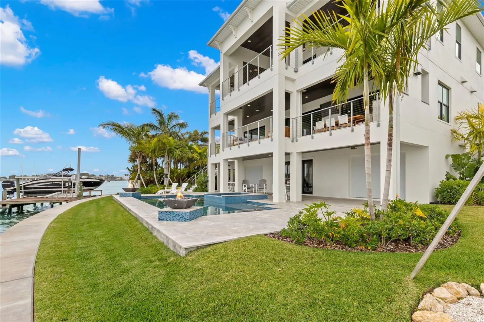 4598 HARBOR HILLS DR