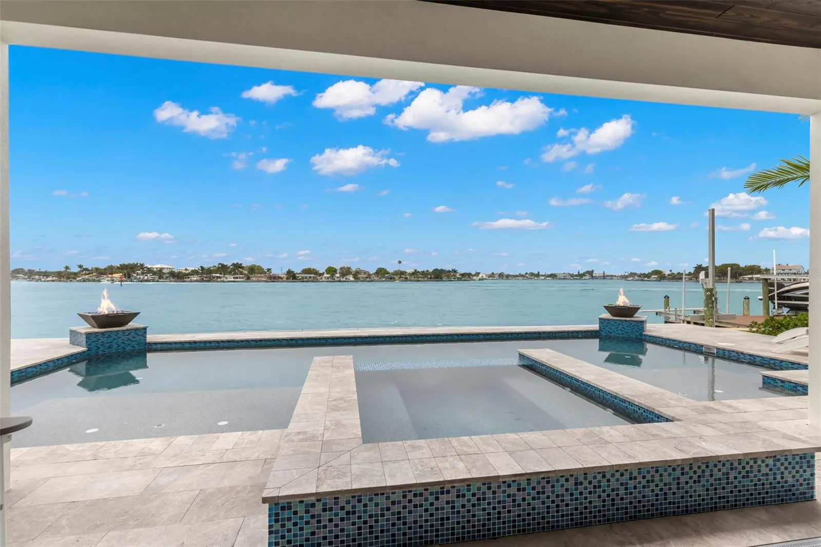 4598 HARBOR HILLS DR