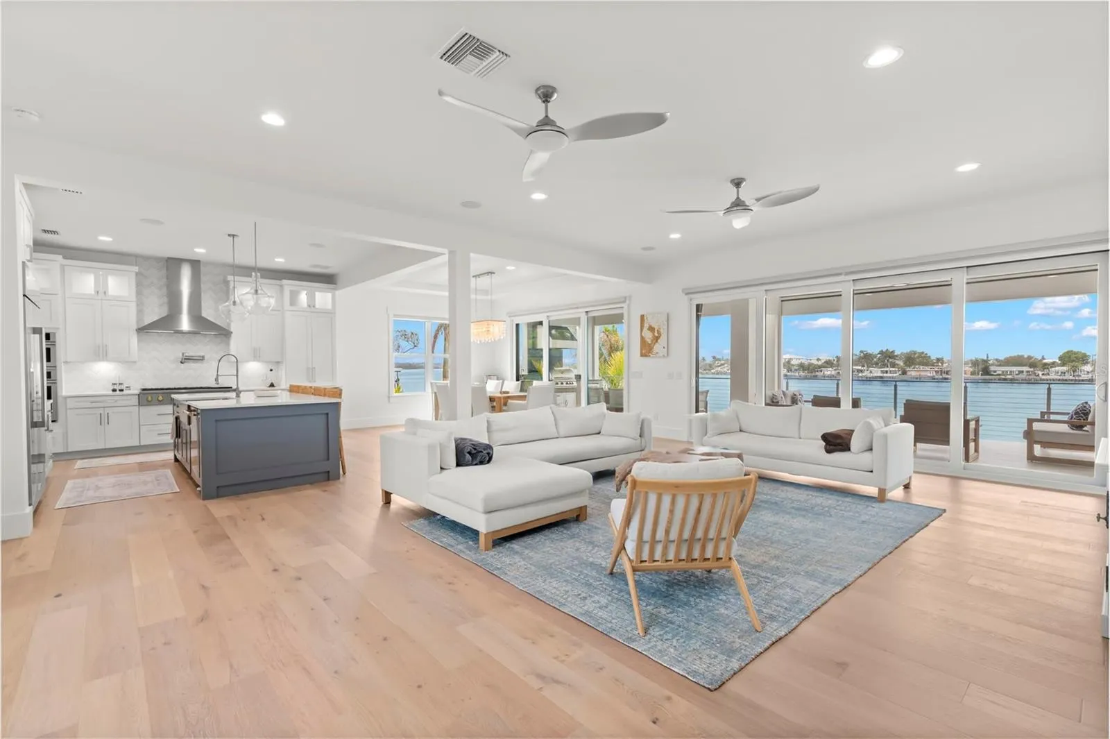 4598 HARBOR HILLS DR