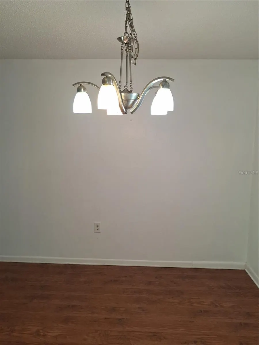 831 MAPLE CT #103 #103