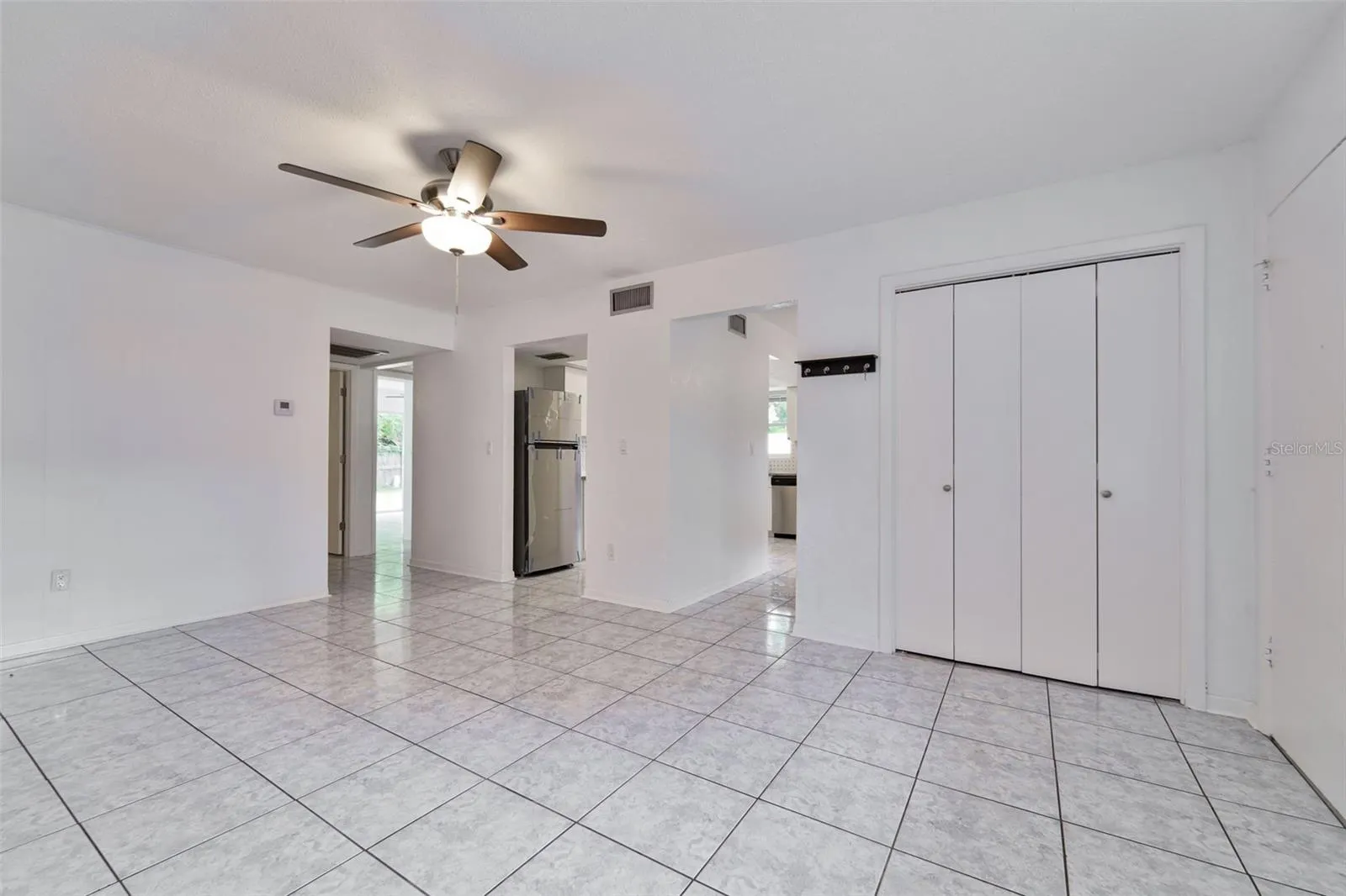 3517 SHERWOOD DR