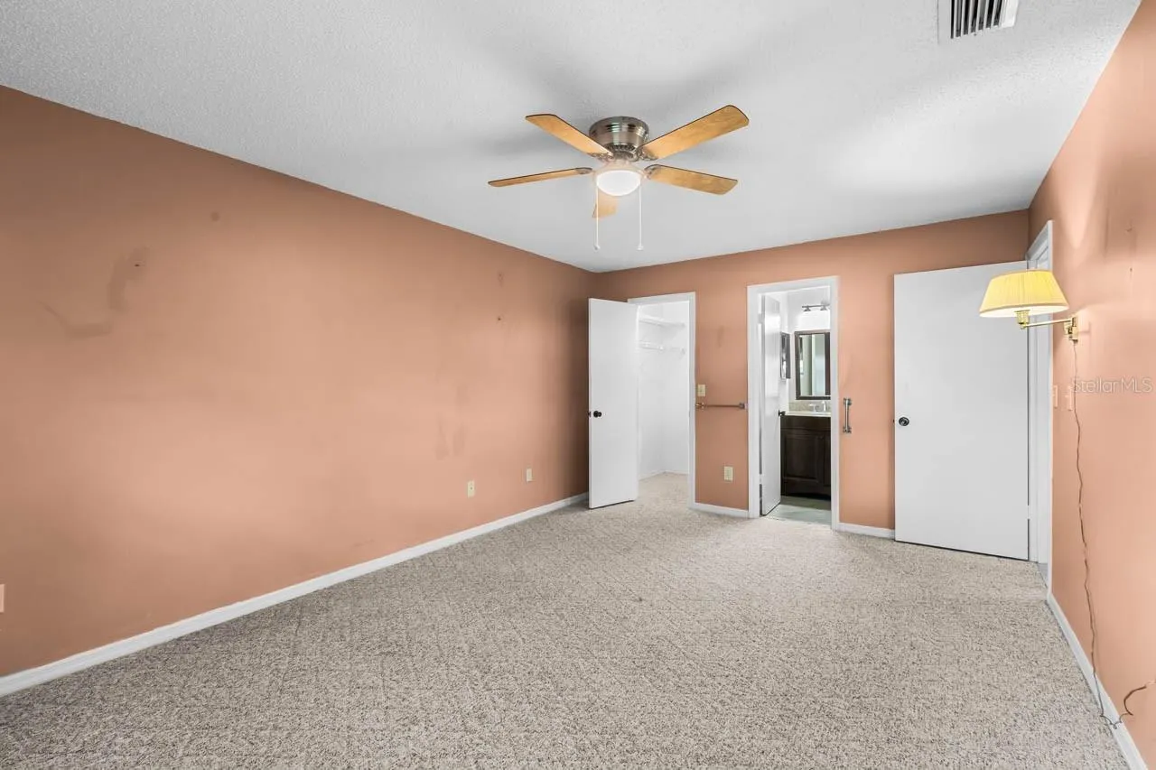 2109 HARLESTON PL