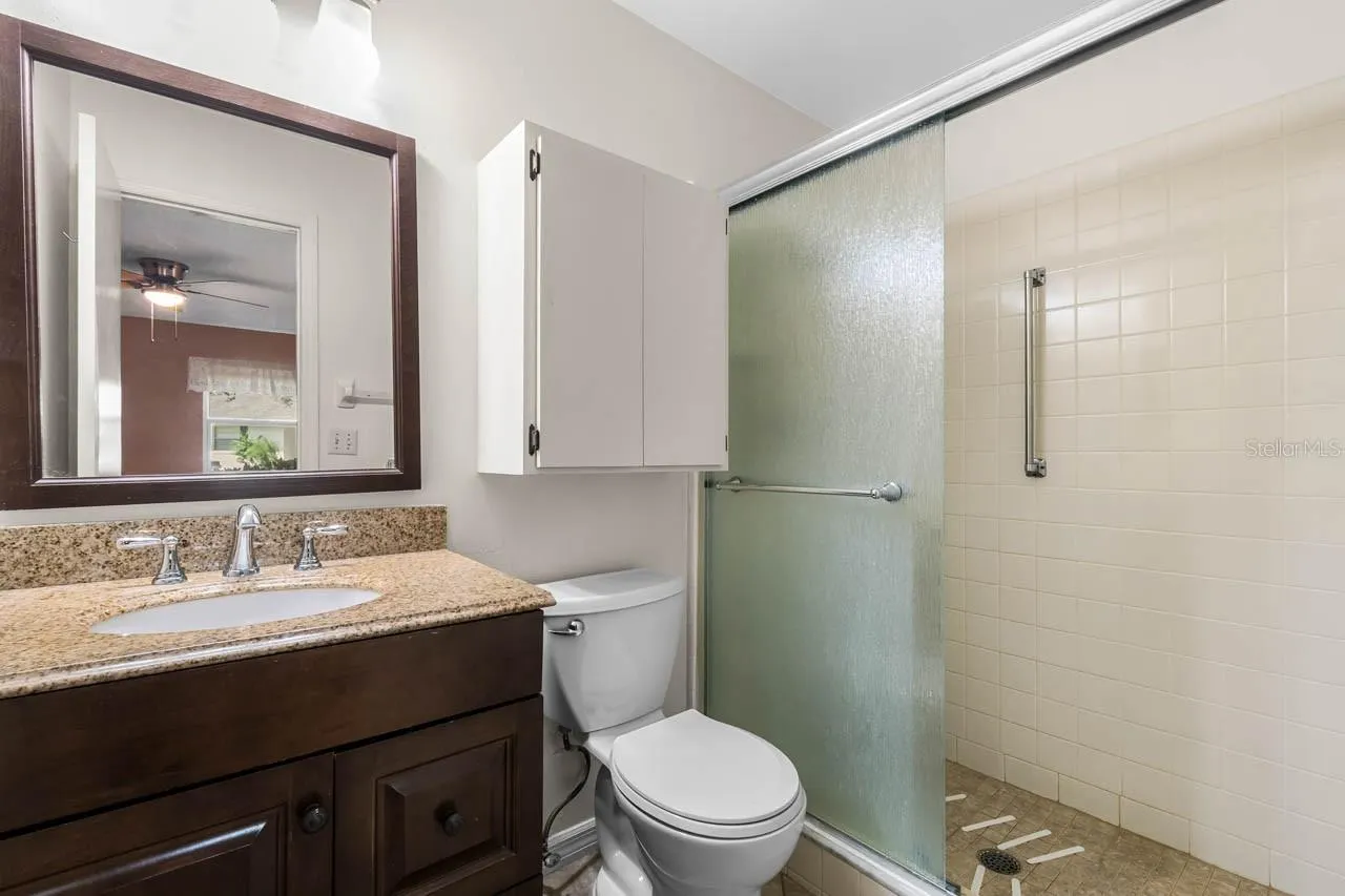 2109 HARLESTON PL