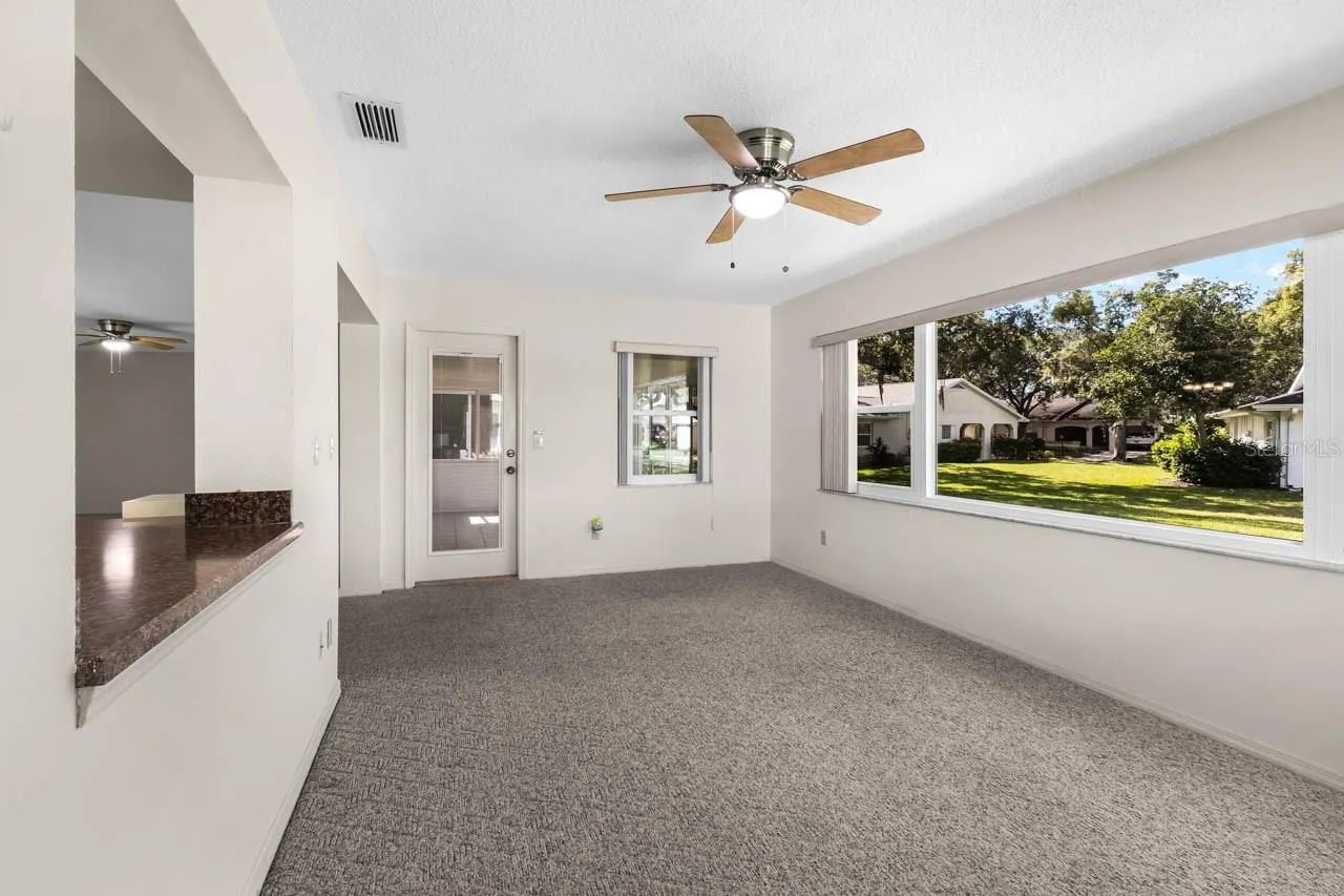 2109 HARLESTON PL