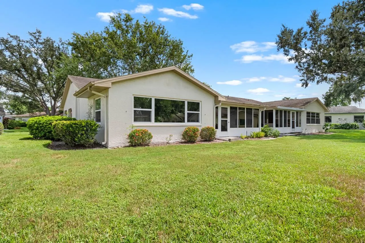 2109 HARLESTON PL