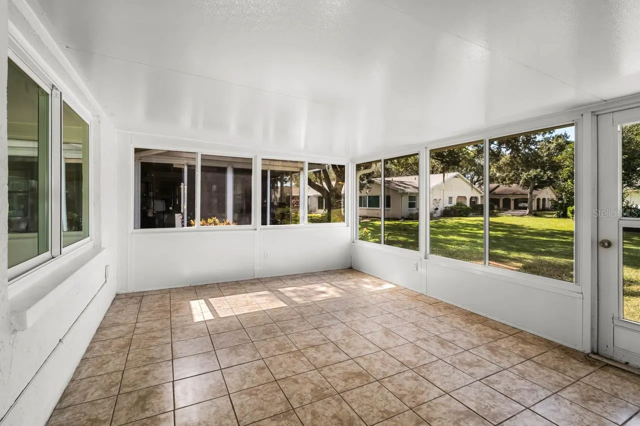 2109 HARLESTON PL