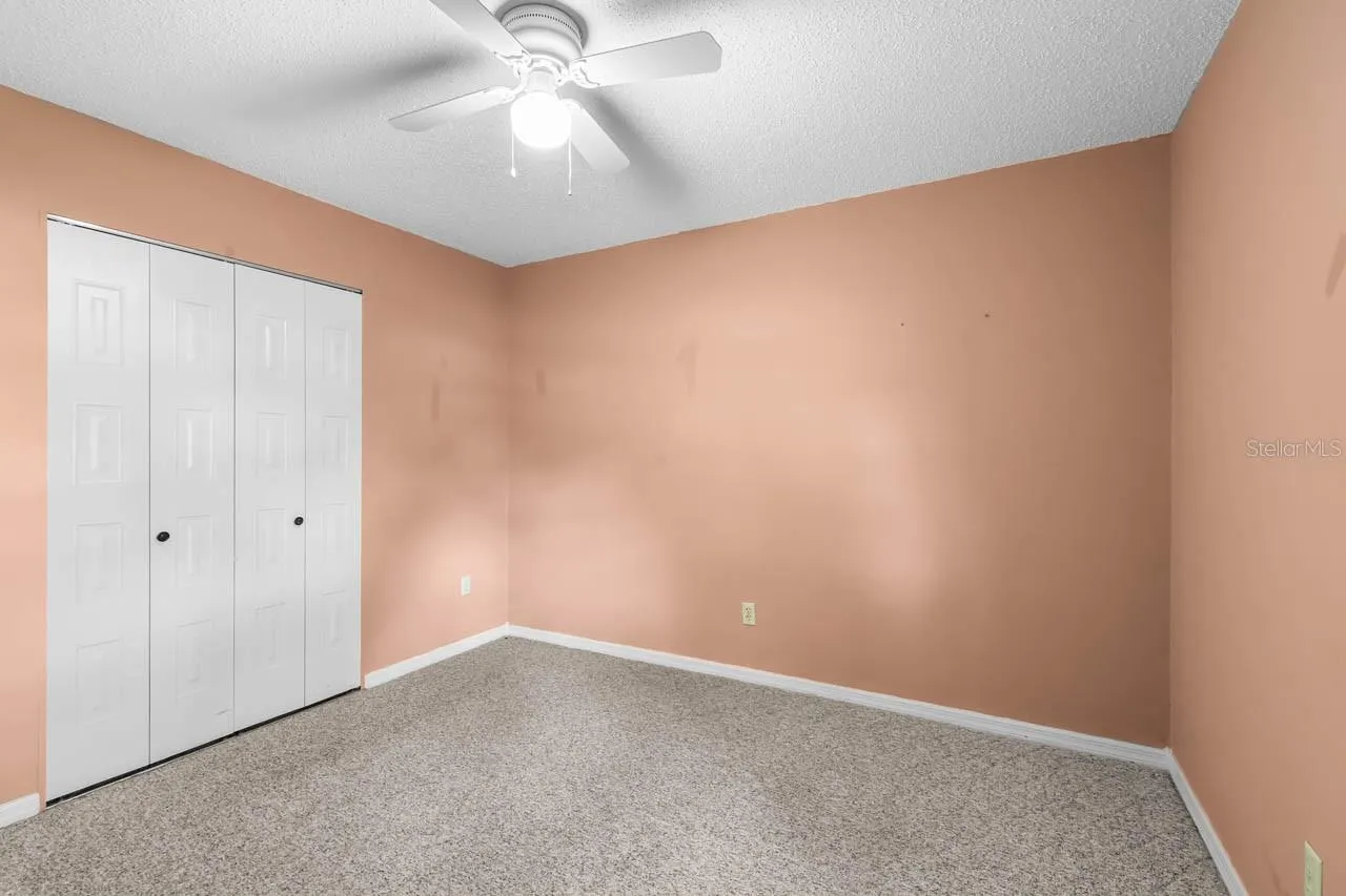 2109 HARLESTON PL