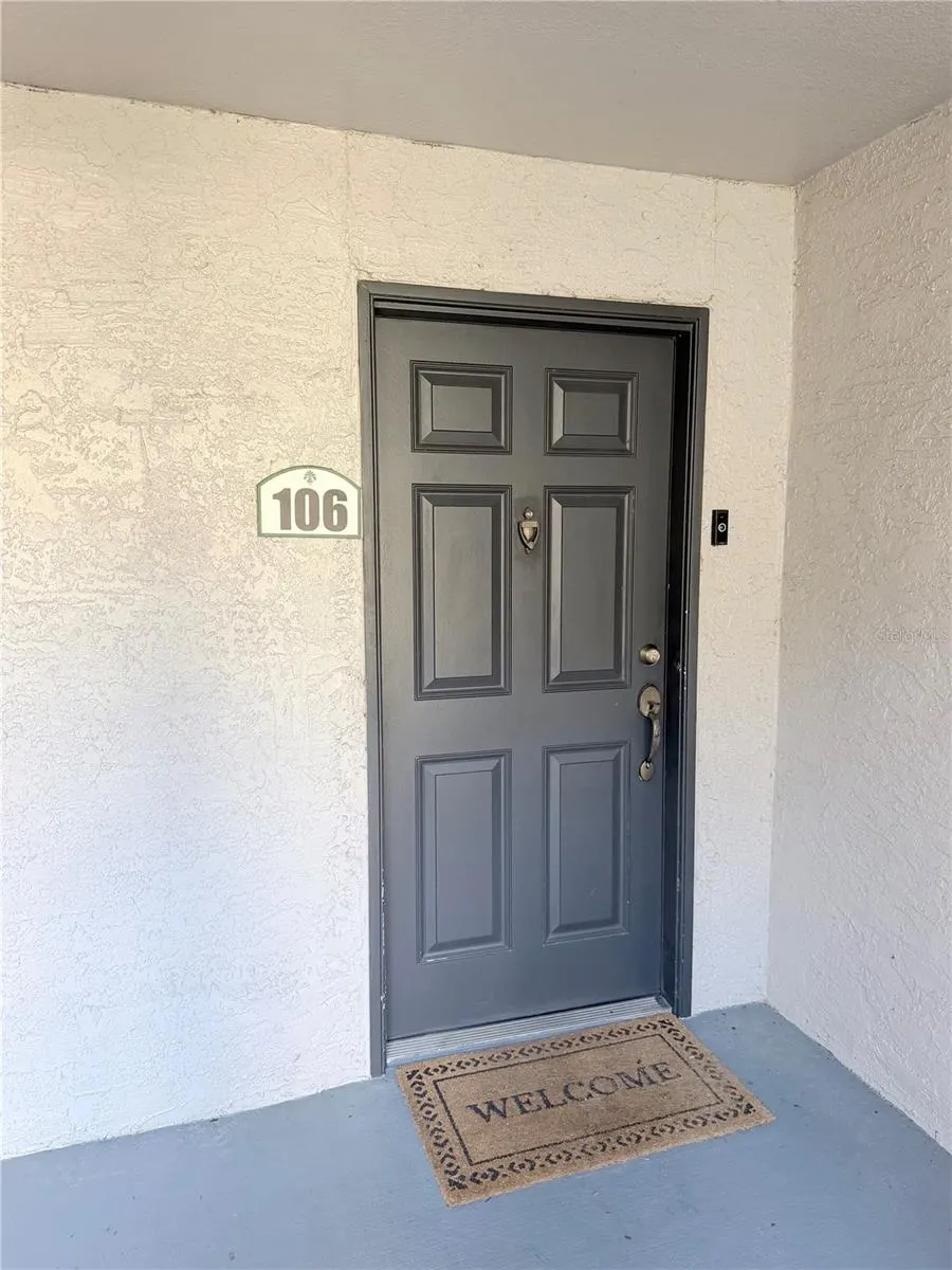 8516 ISLAND BREEZE LN #106 #106