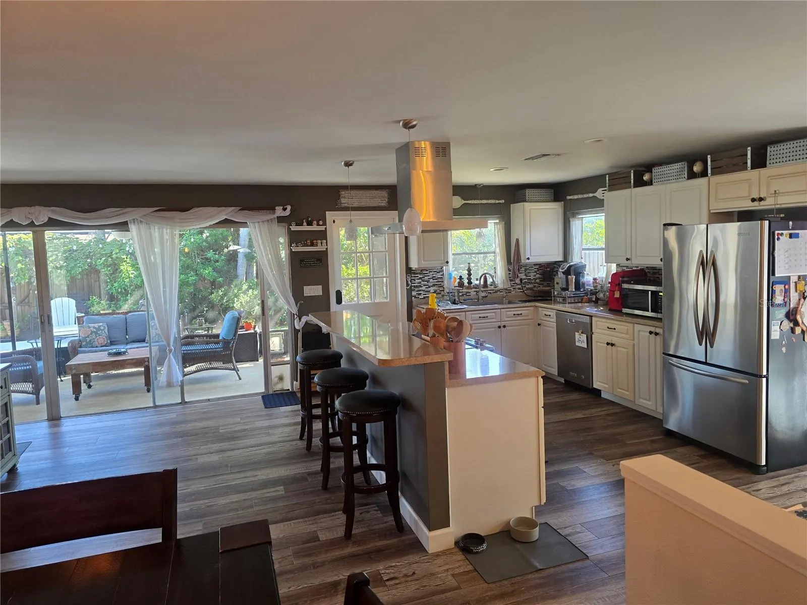 1117 WEBB DR