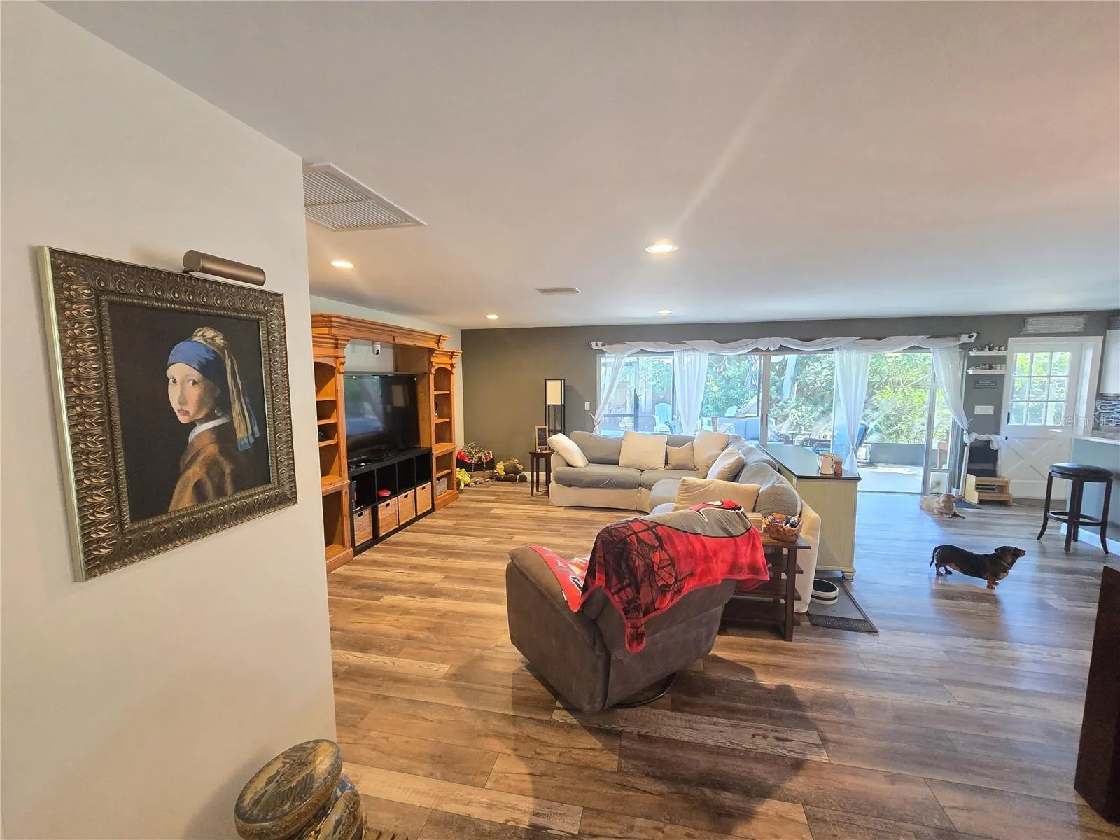 1117 WEBB DR