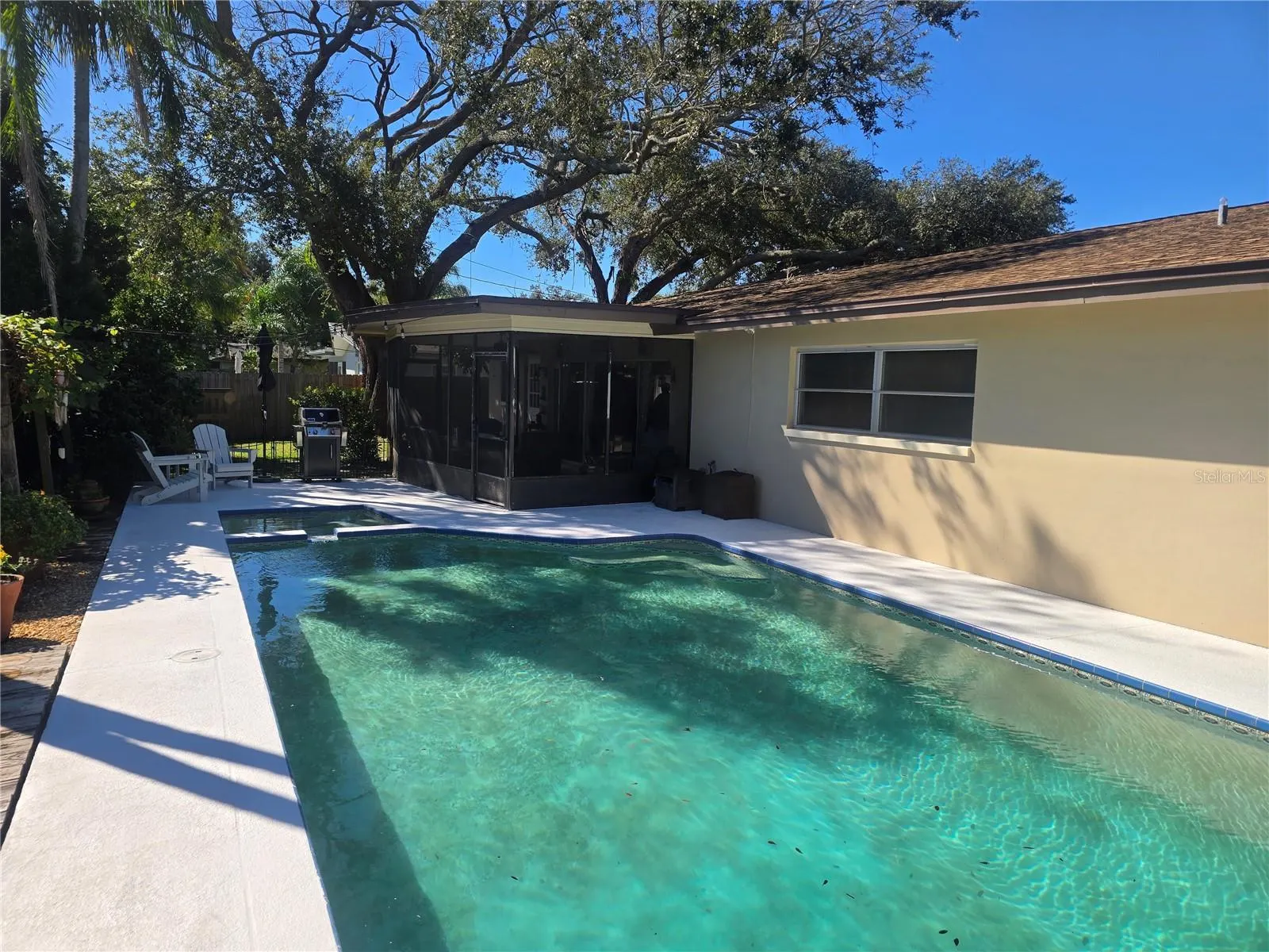 1117 WEBB DR