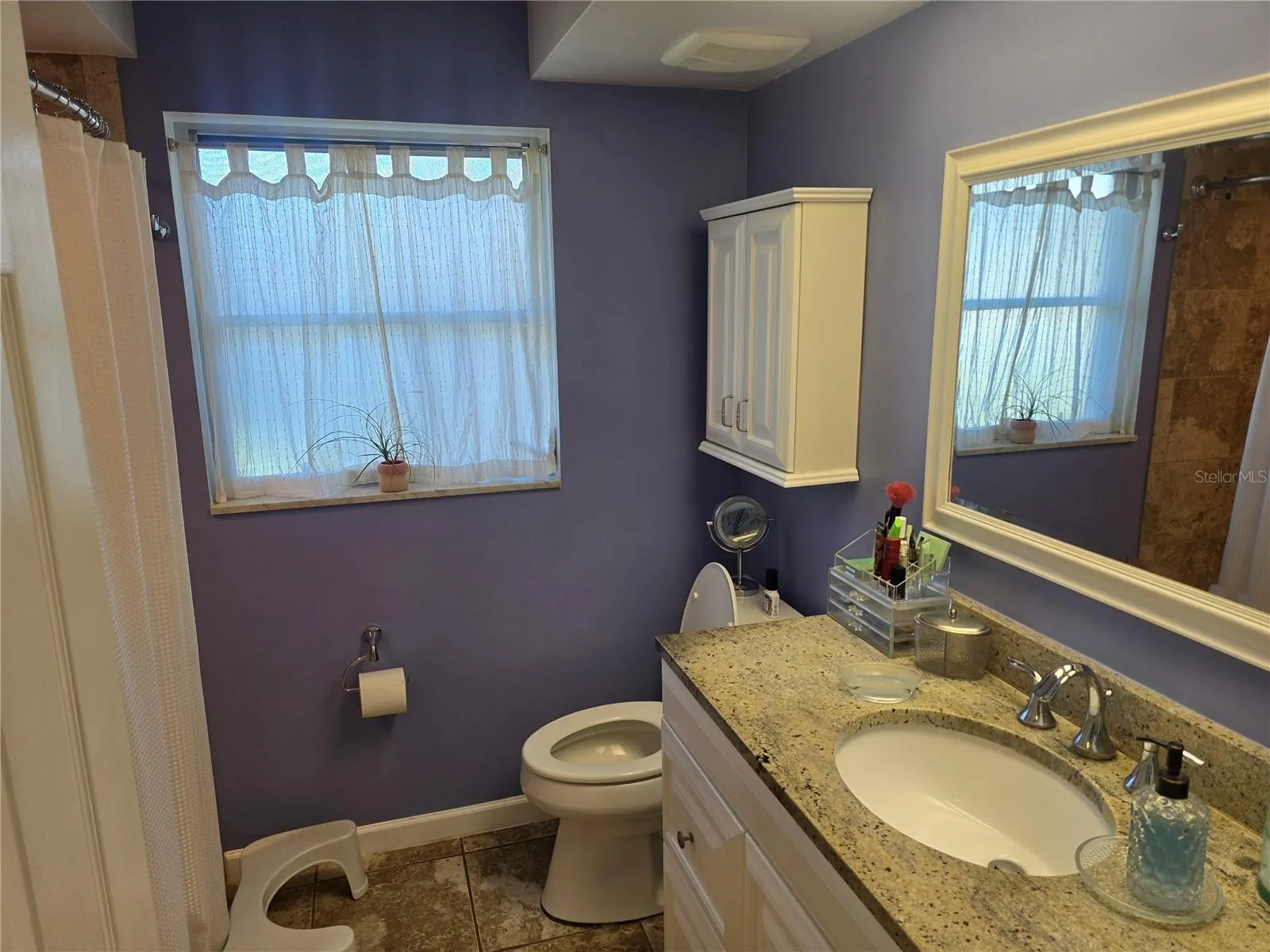 1117 WEBB DR