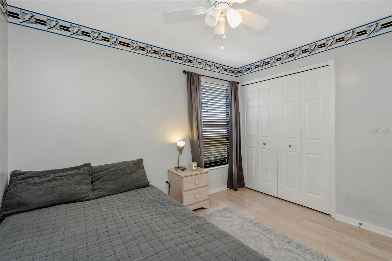 1908 LANDSIDE DR
