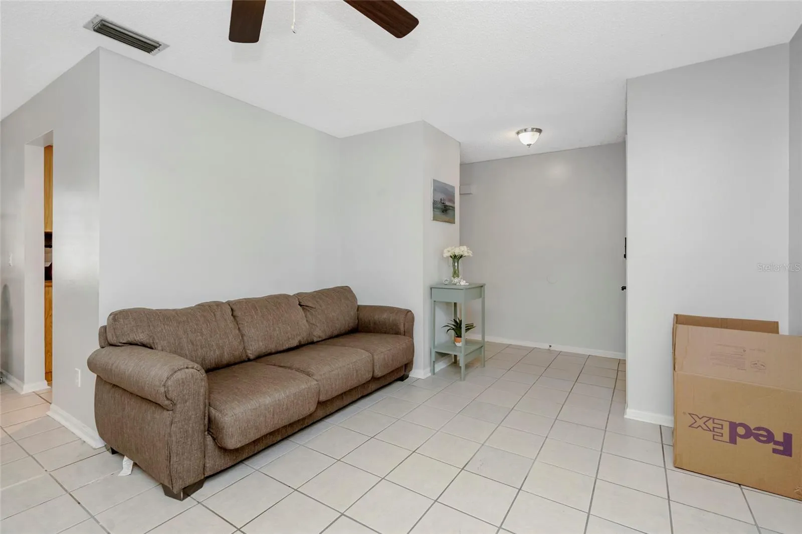 1908 LANDSIDE DR