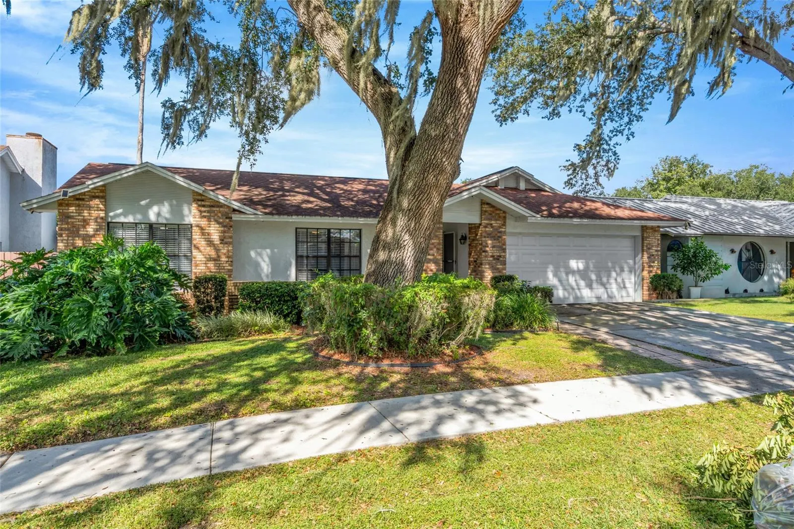 1908 LANDSIDE DR