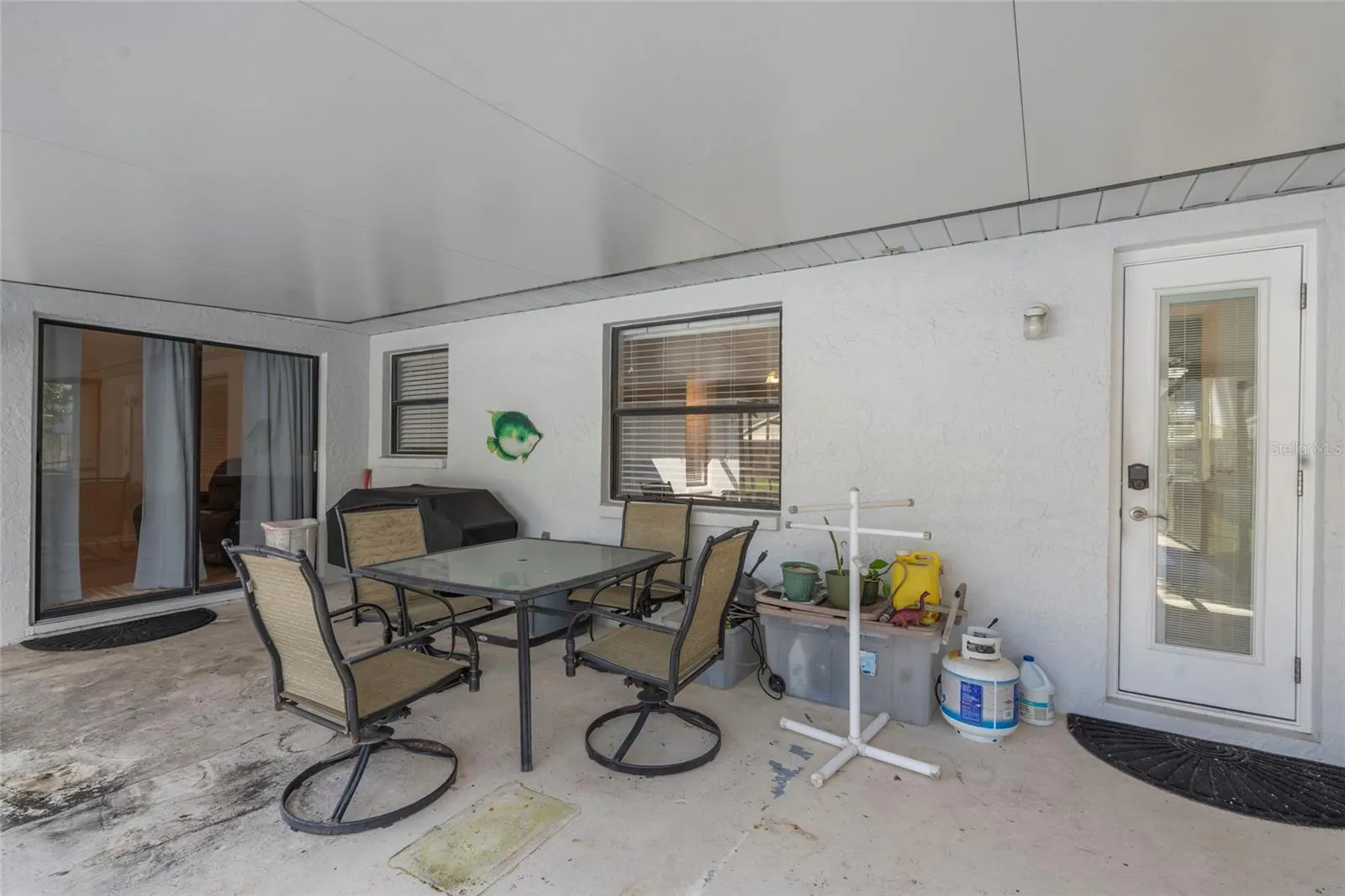 1908 LANDSIDE DR