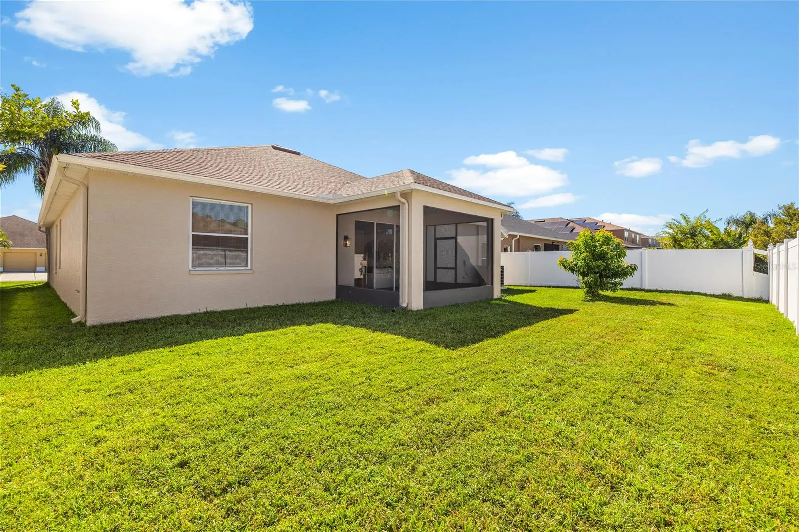 10416 MEADOW SPRING DR
