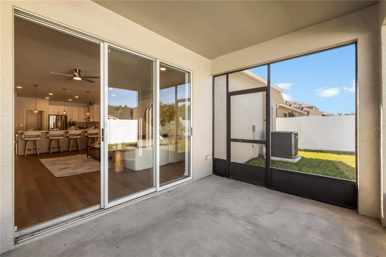 10416 MEADOW SPRING DR