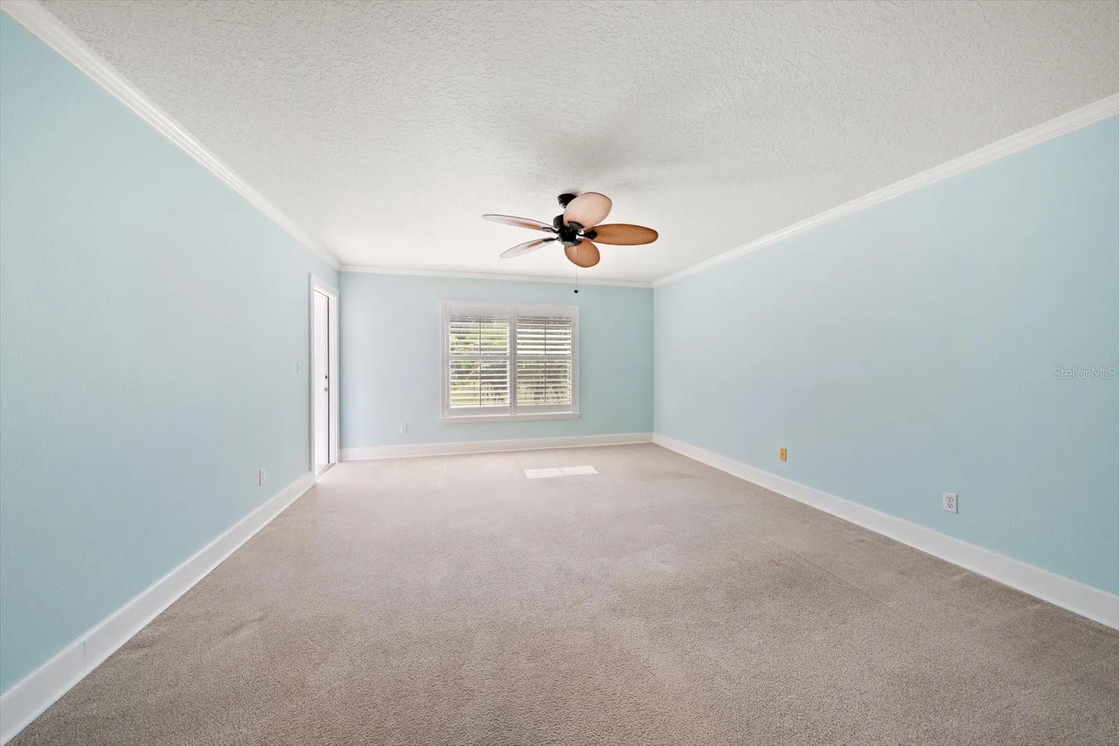 15872 SANCTUARY DR