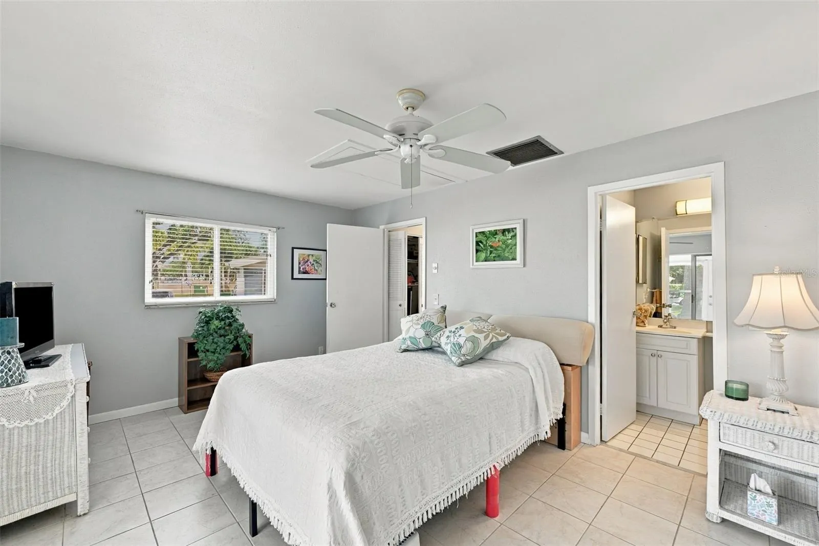 2202 CLUBHOUSE DR #179 #179