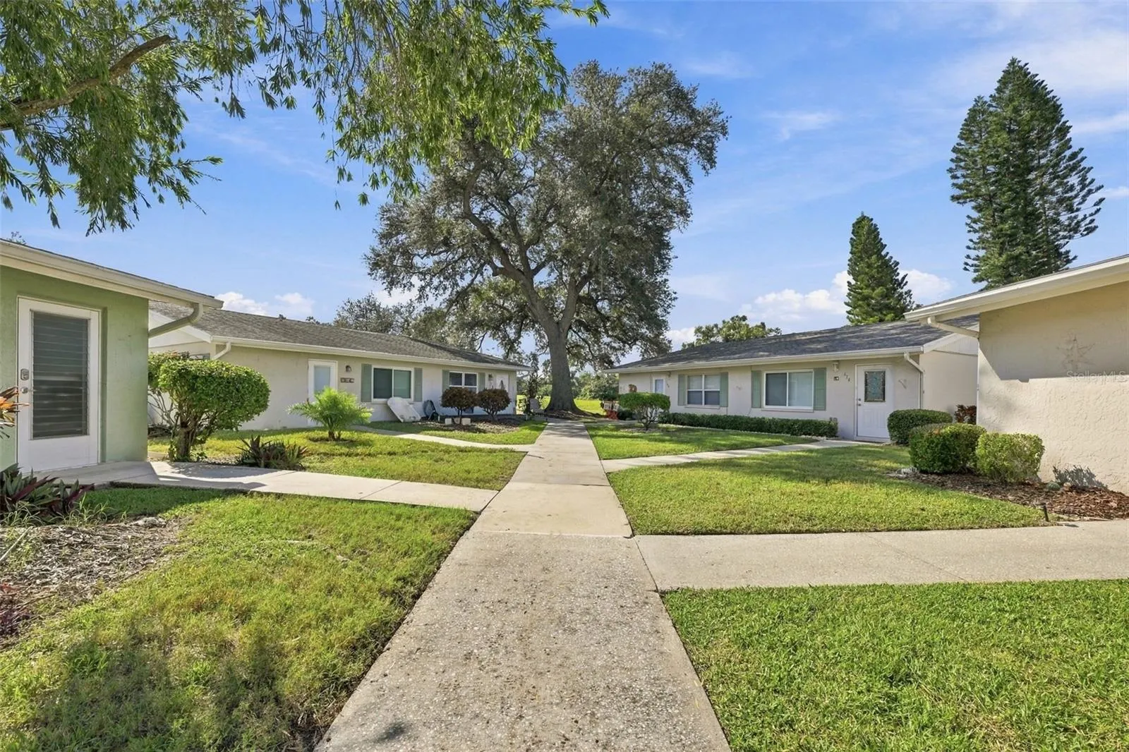 2202 CLUBHOUSE DR #179 #179