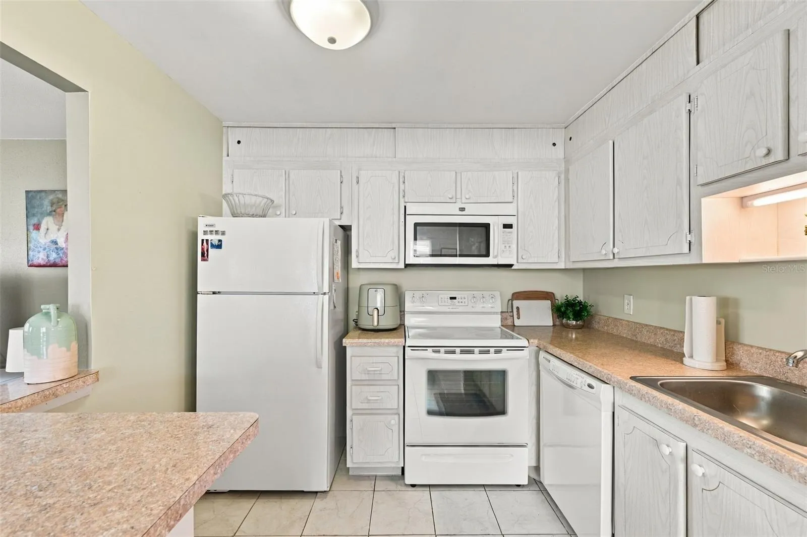 2202 CLUBHOUSE DR #179 #179
