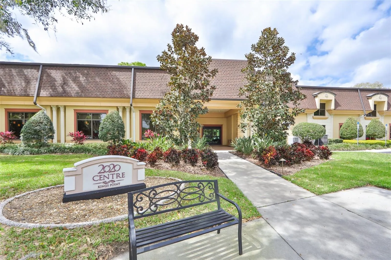 2202 CLUBHOUSE DR #179 #179