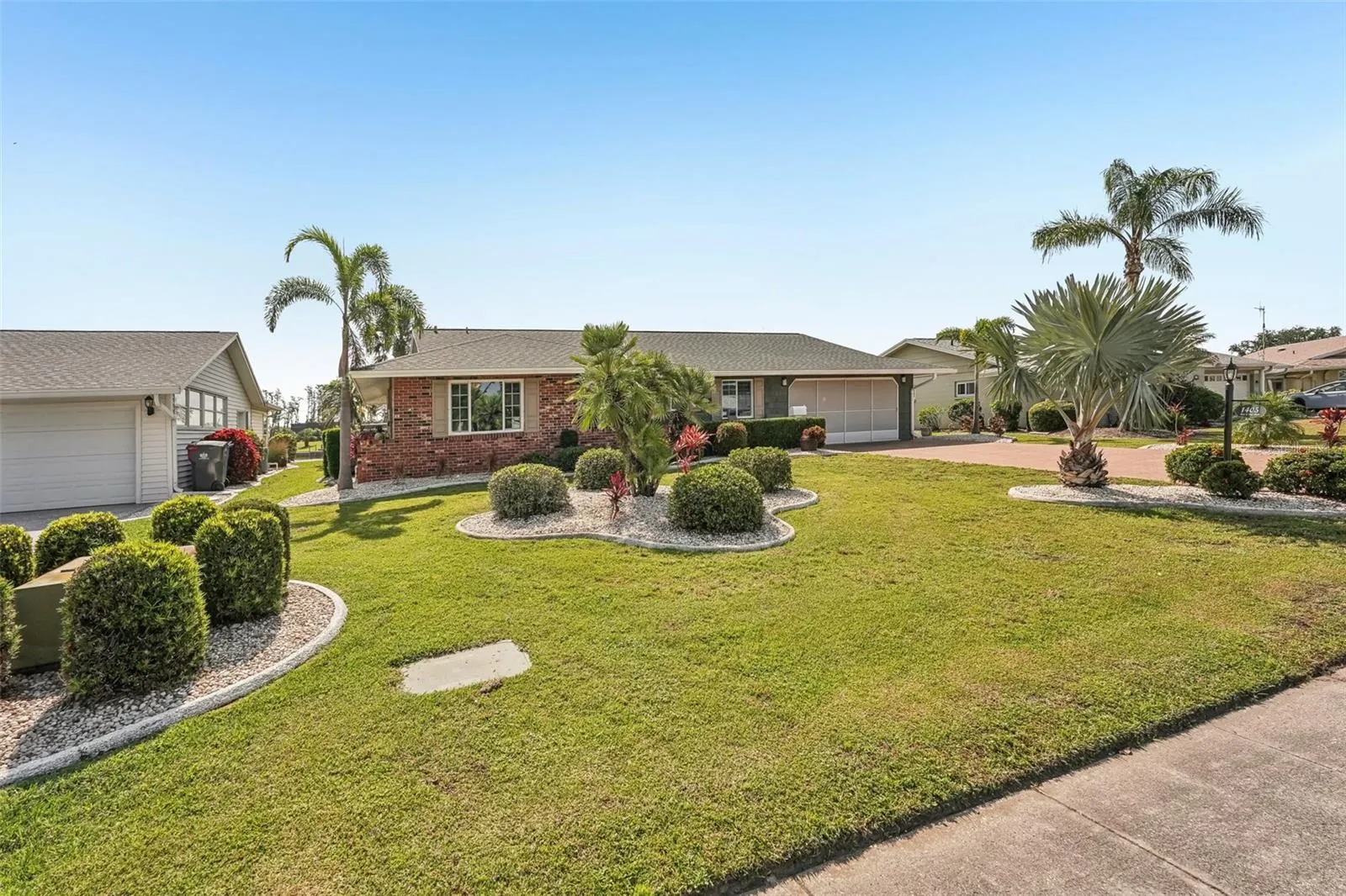 1405 W DEL WEBB BLVD