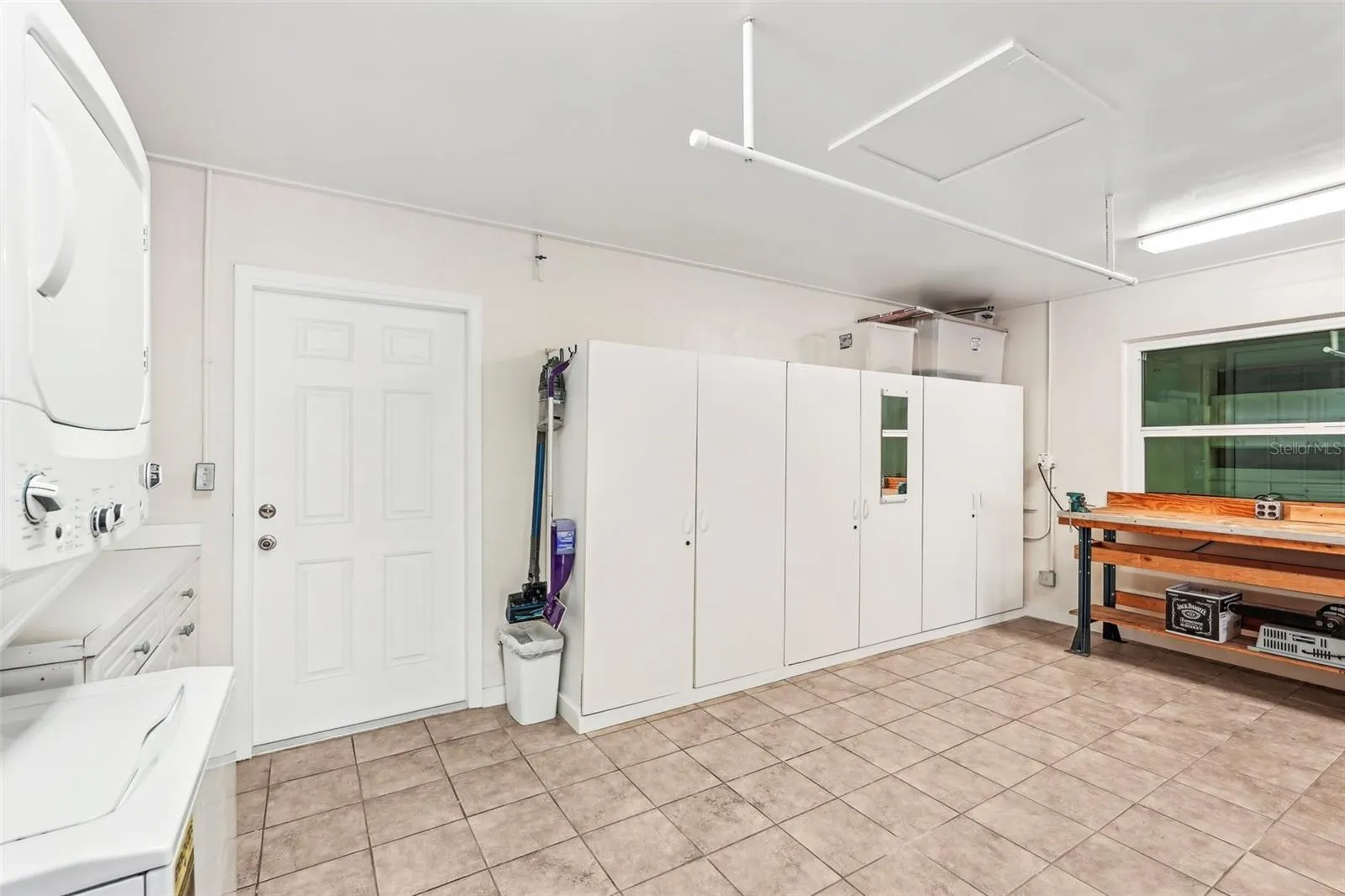 1405 W DEL WEBB BLVD