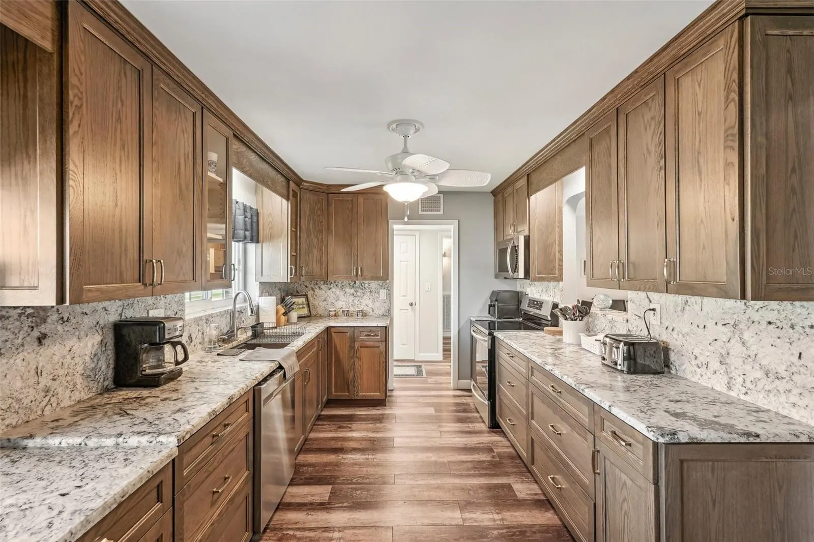 1405 W DEL WEBB BLVD