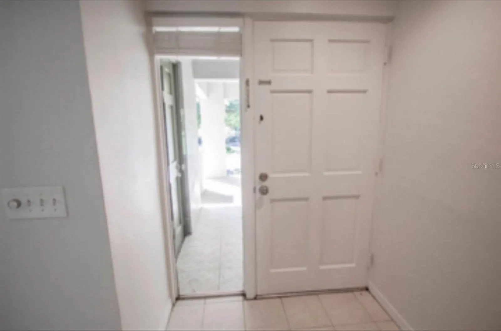 73 COUNTRY CLUB DR