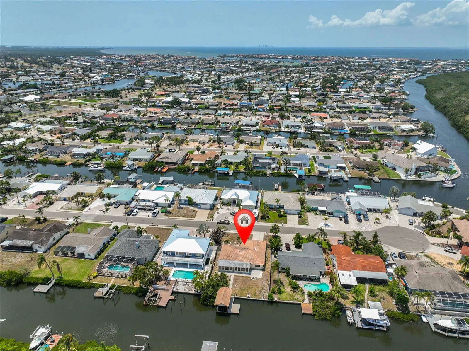 6523 KING PALM WAY