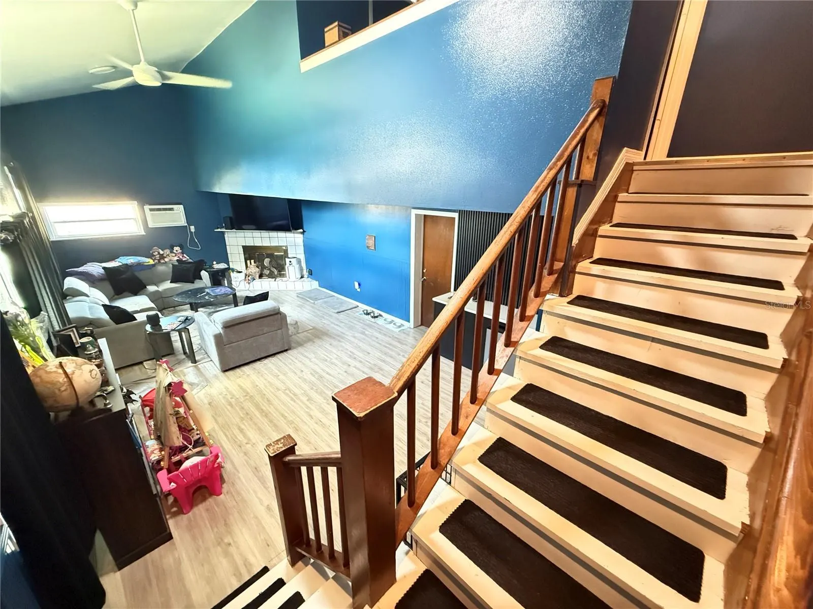 604 S BAYVIEW BLVD