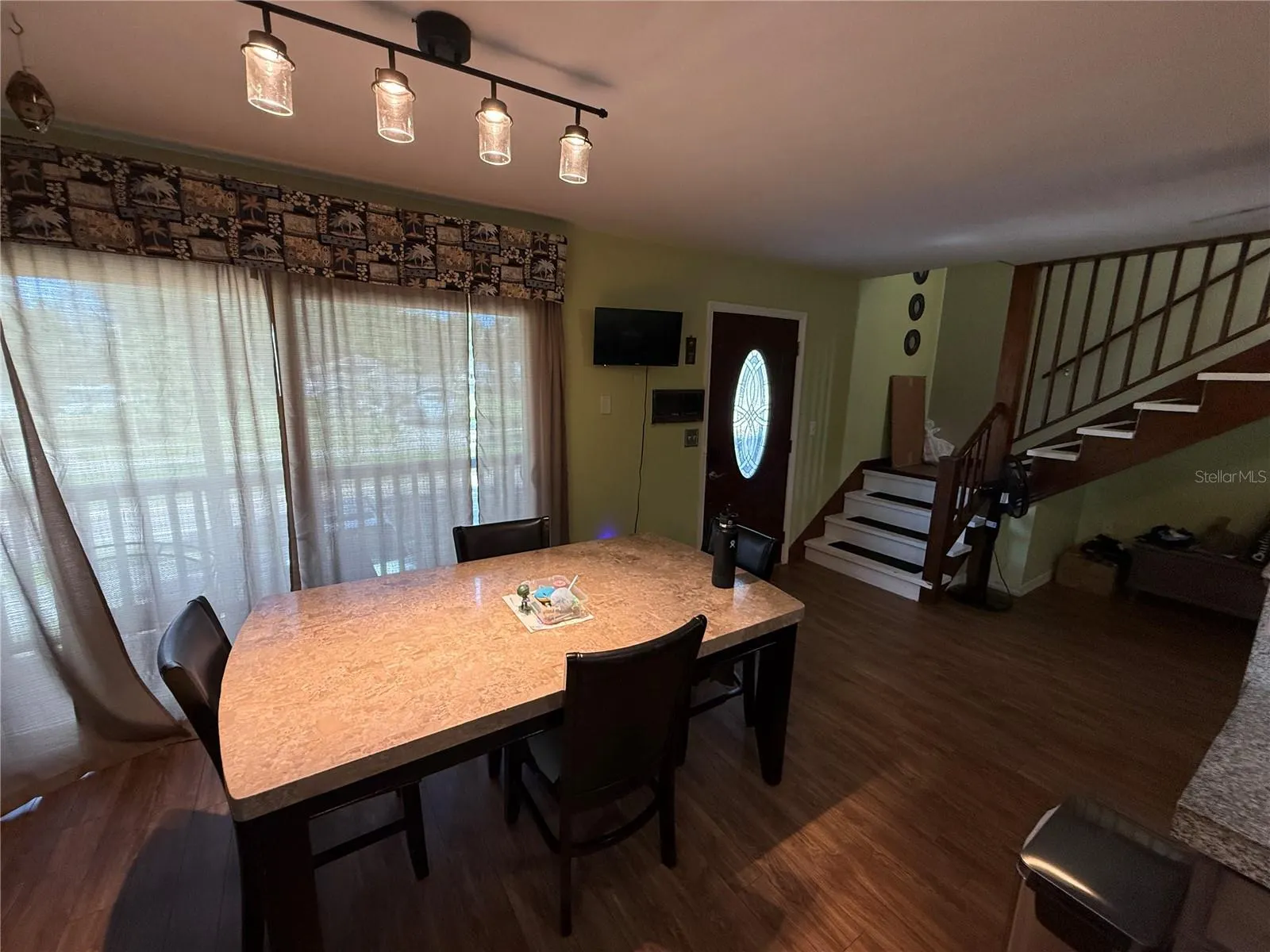604 S BAYVIEW BLVD