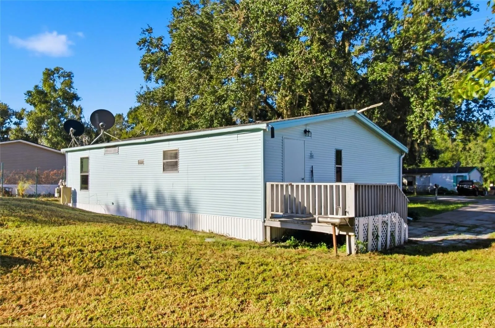 1141 SADDLEWOOD BLVD