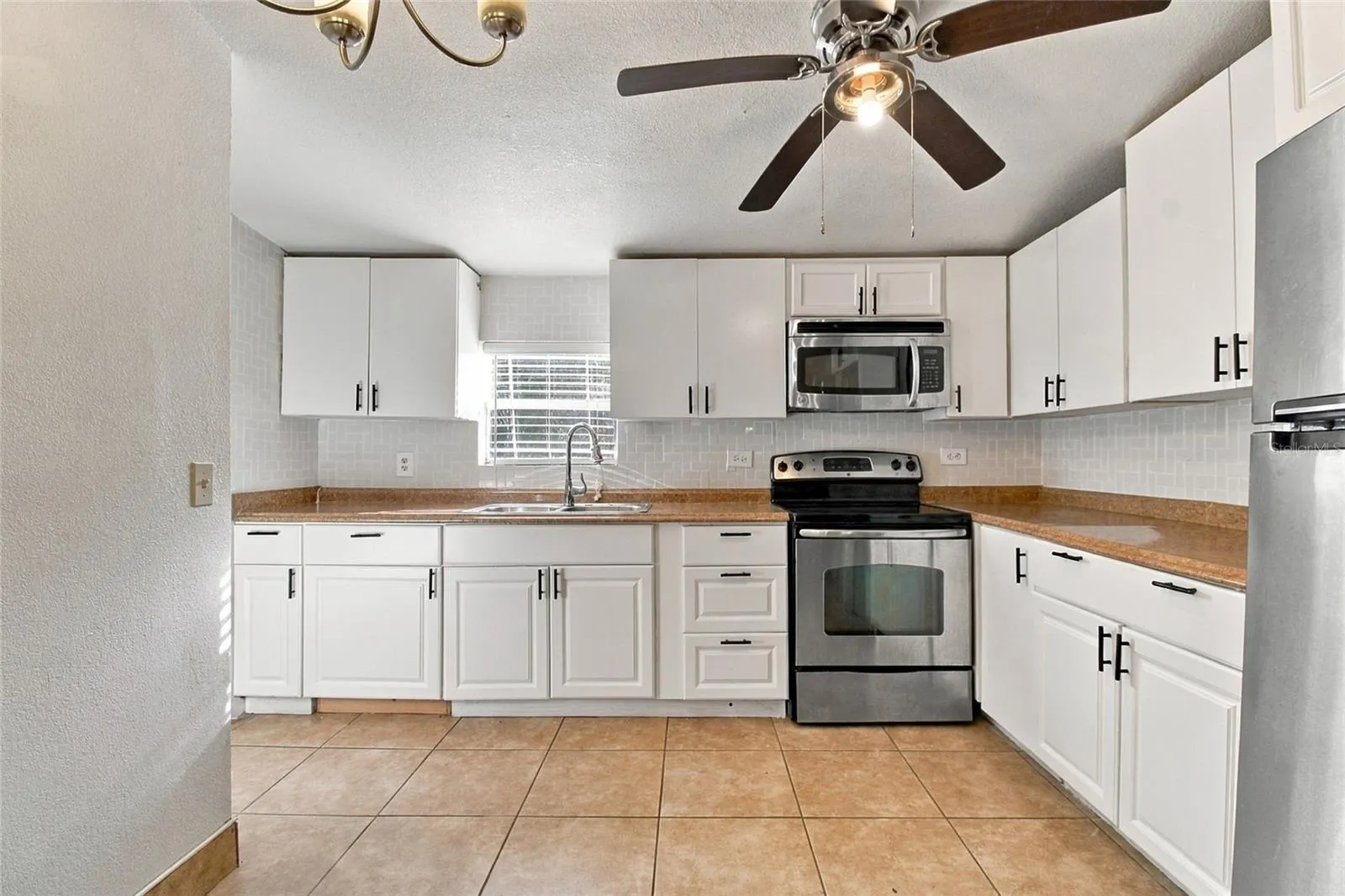 1141 SADDLEWOOD BLVD