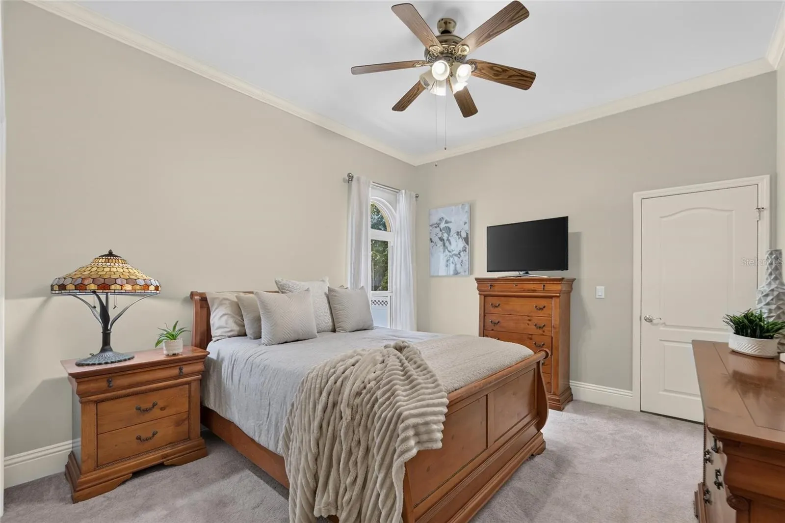 1009 EMERALD CREEK DR