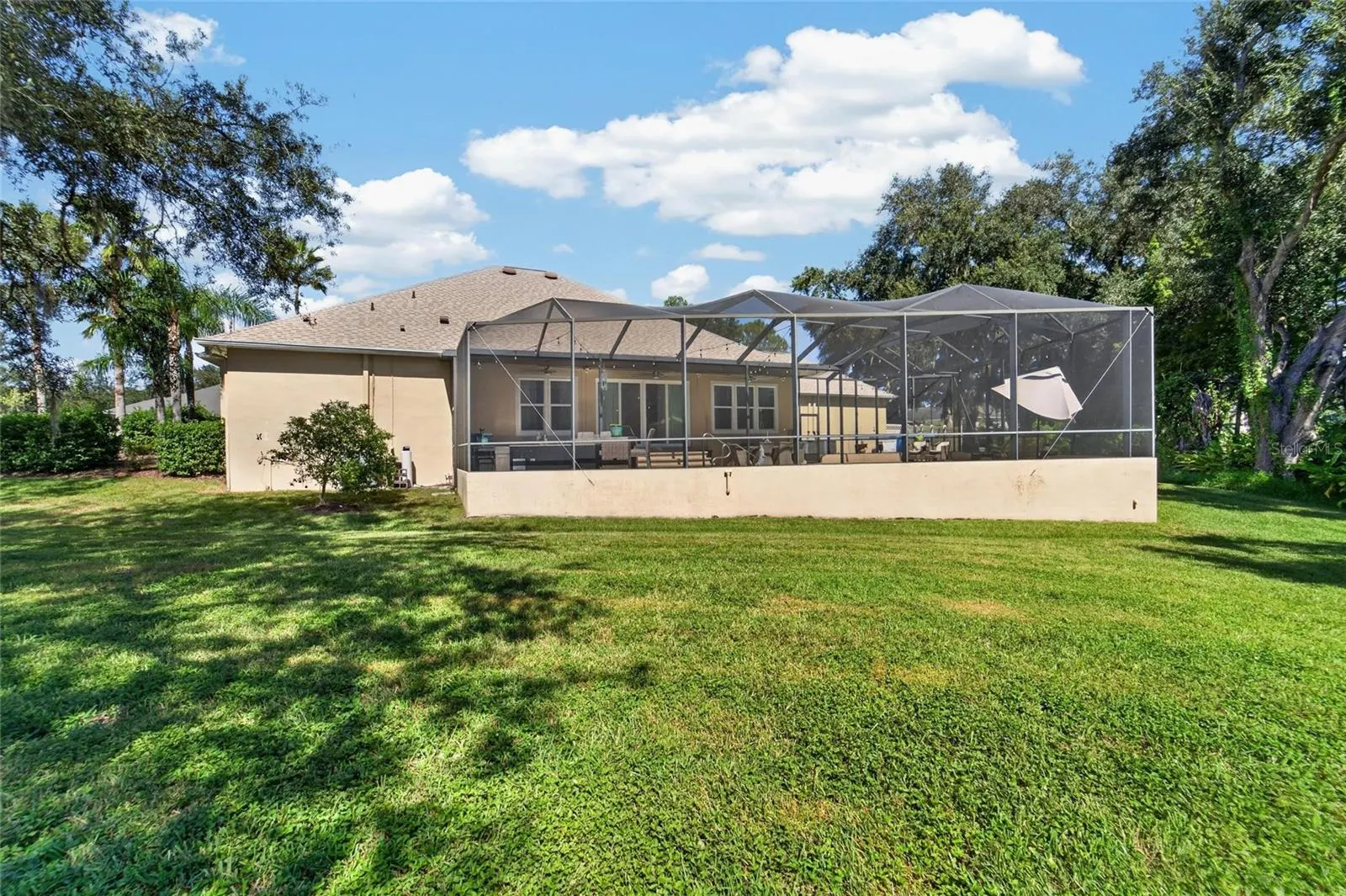 1009 EMERALD CREEK DR