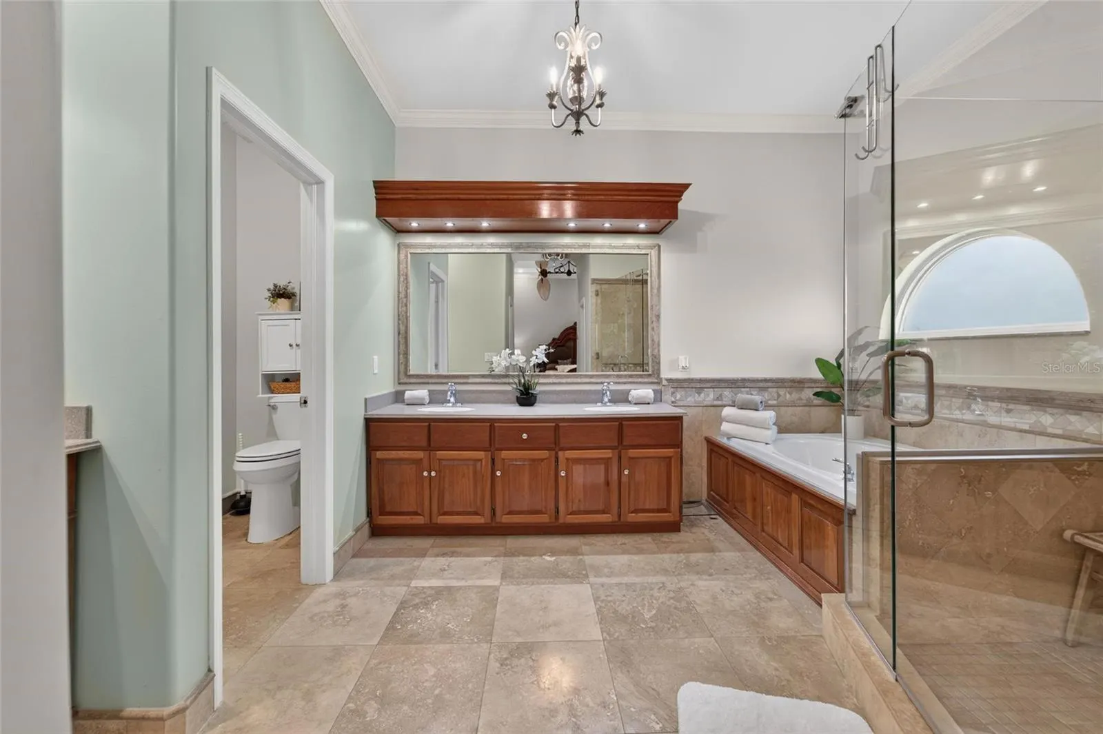 1009 EMERALD CREEK DR