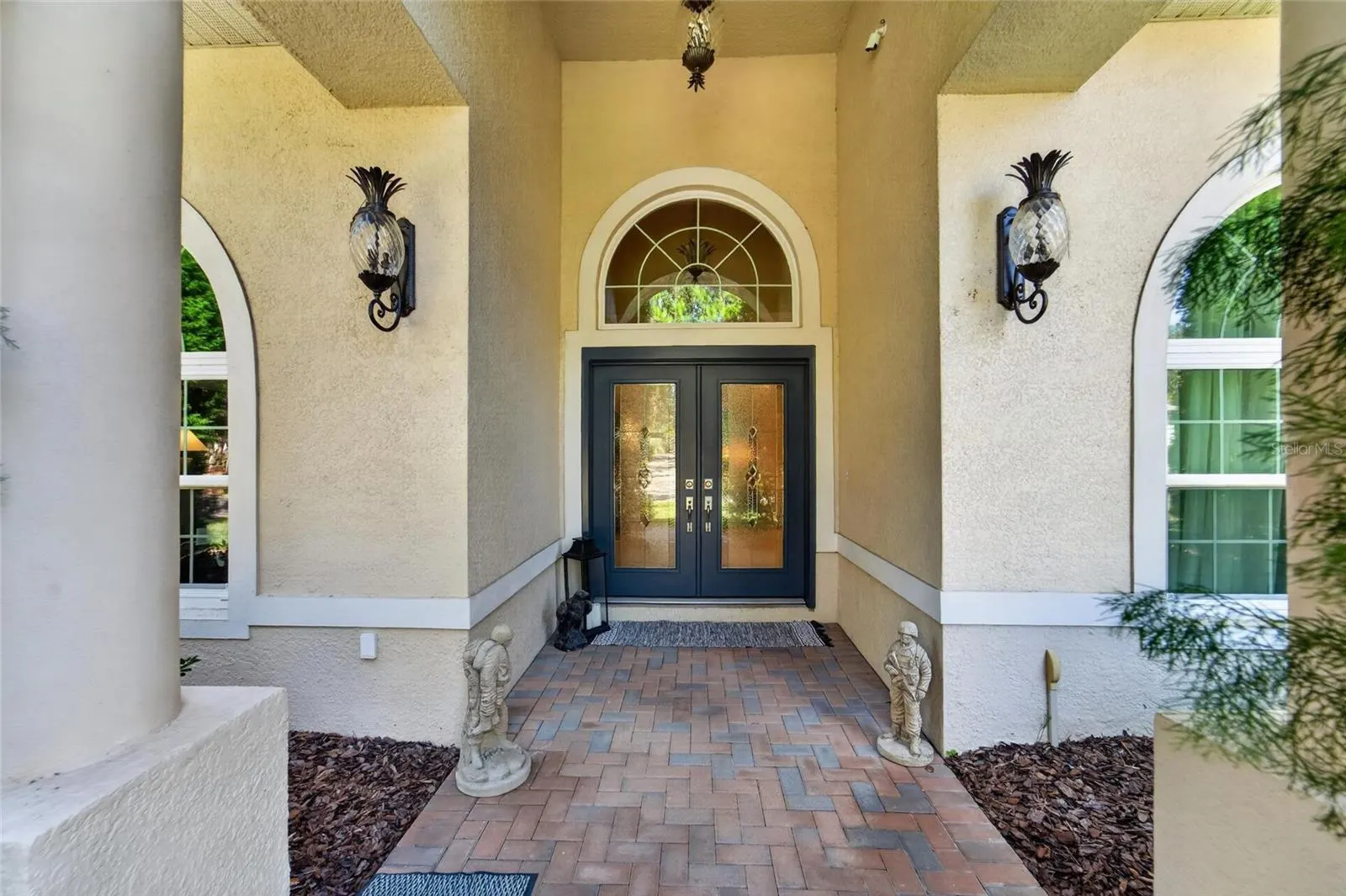 1009 EMERALD CREEK DR