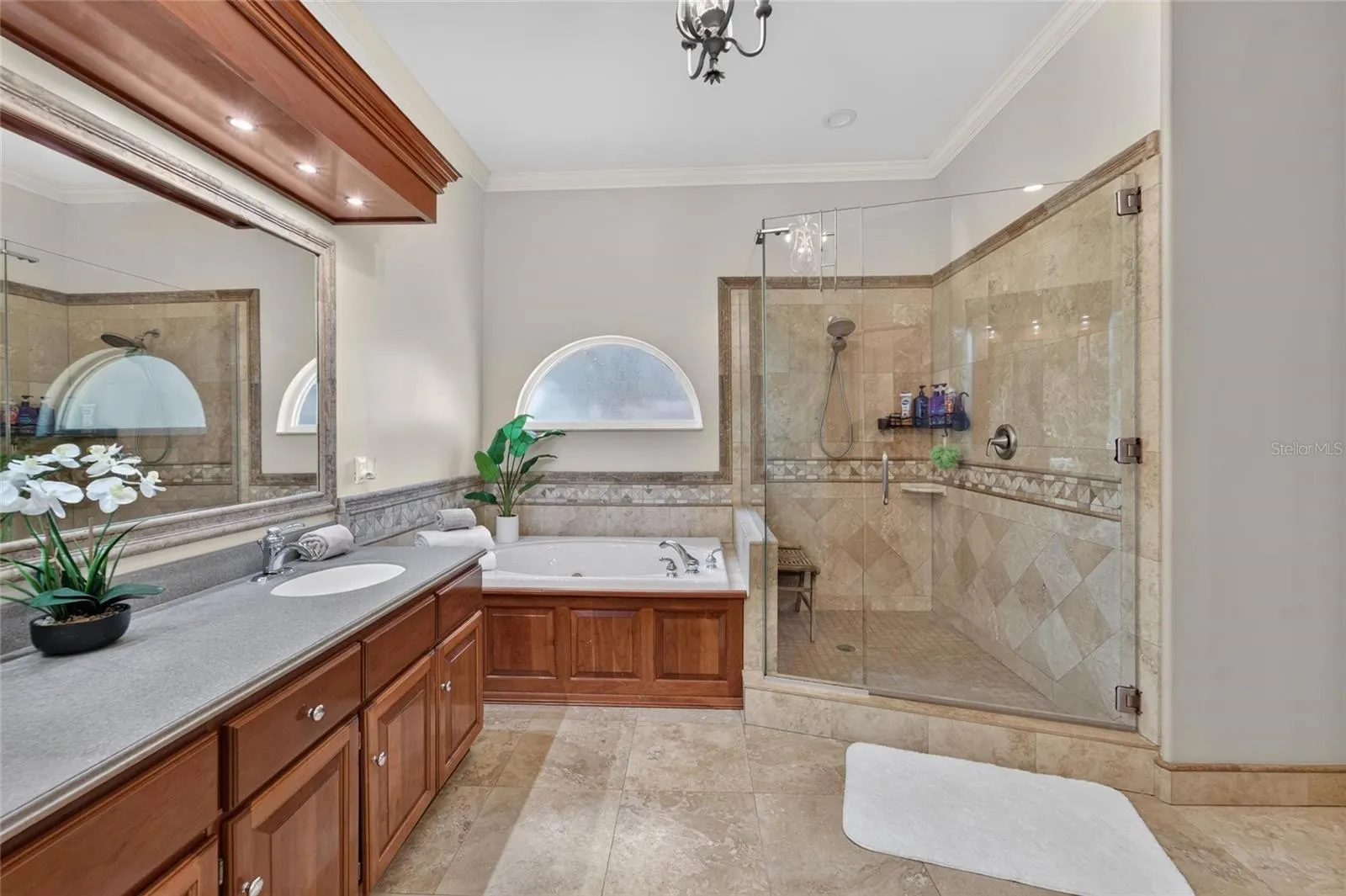 1009 EMERALD CREEK DR