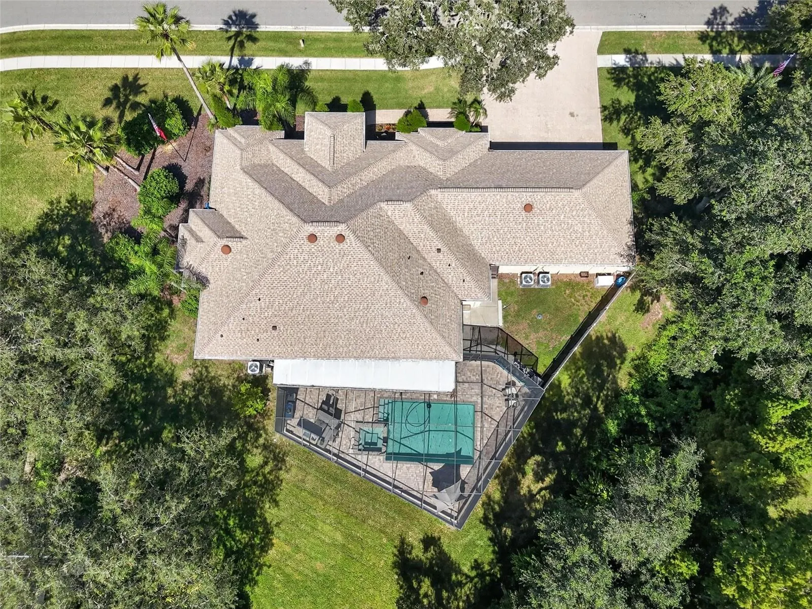 1009 EMERALD CREEK DR