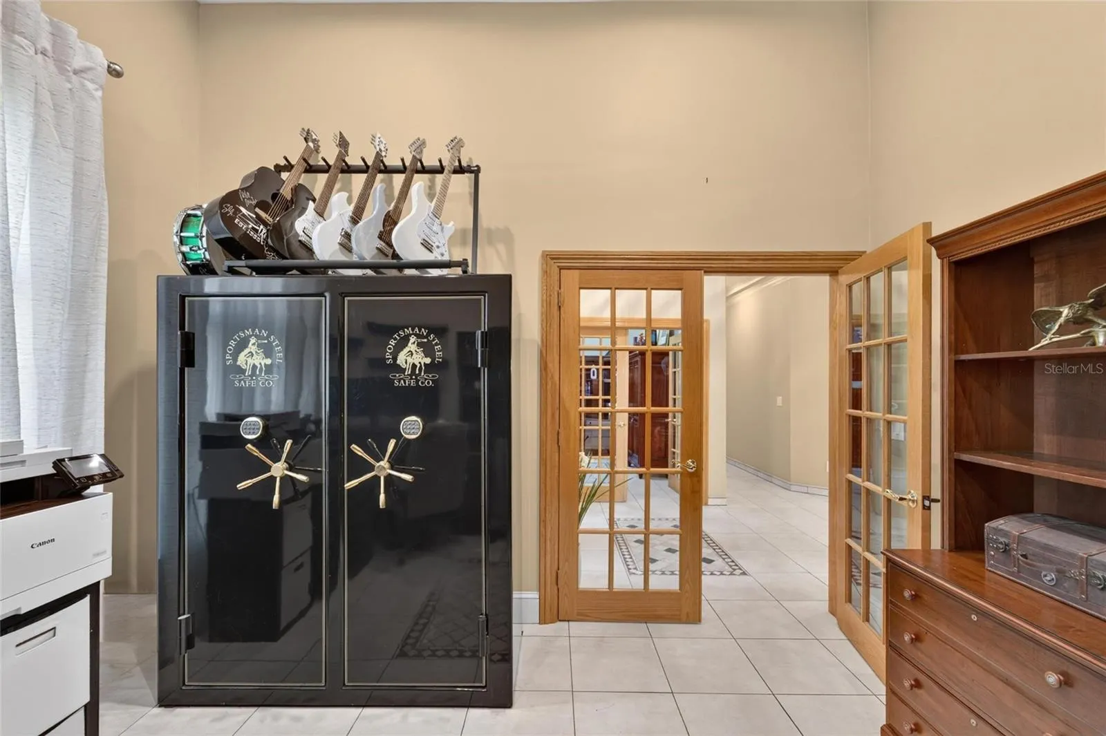 1009 EMERALD CREEK DR