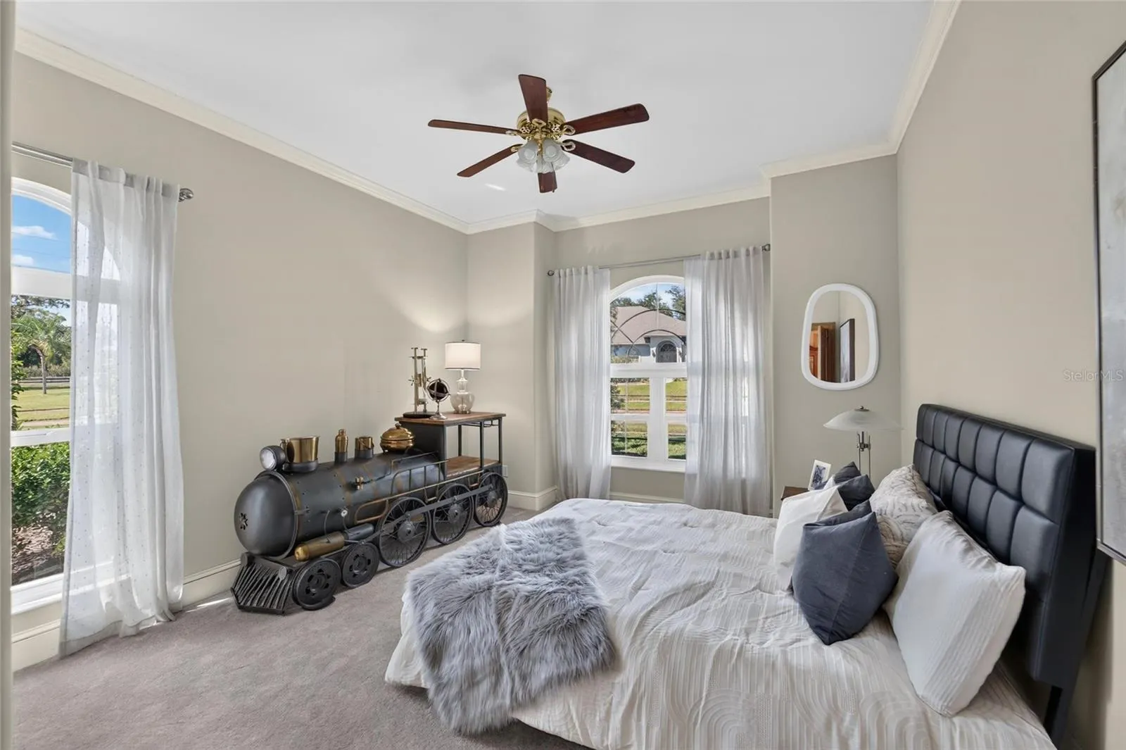 1009 EMERALD CREEK DR