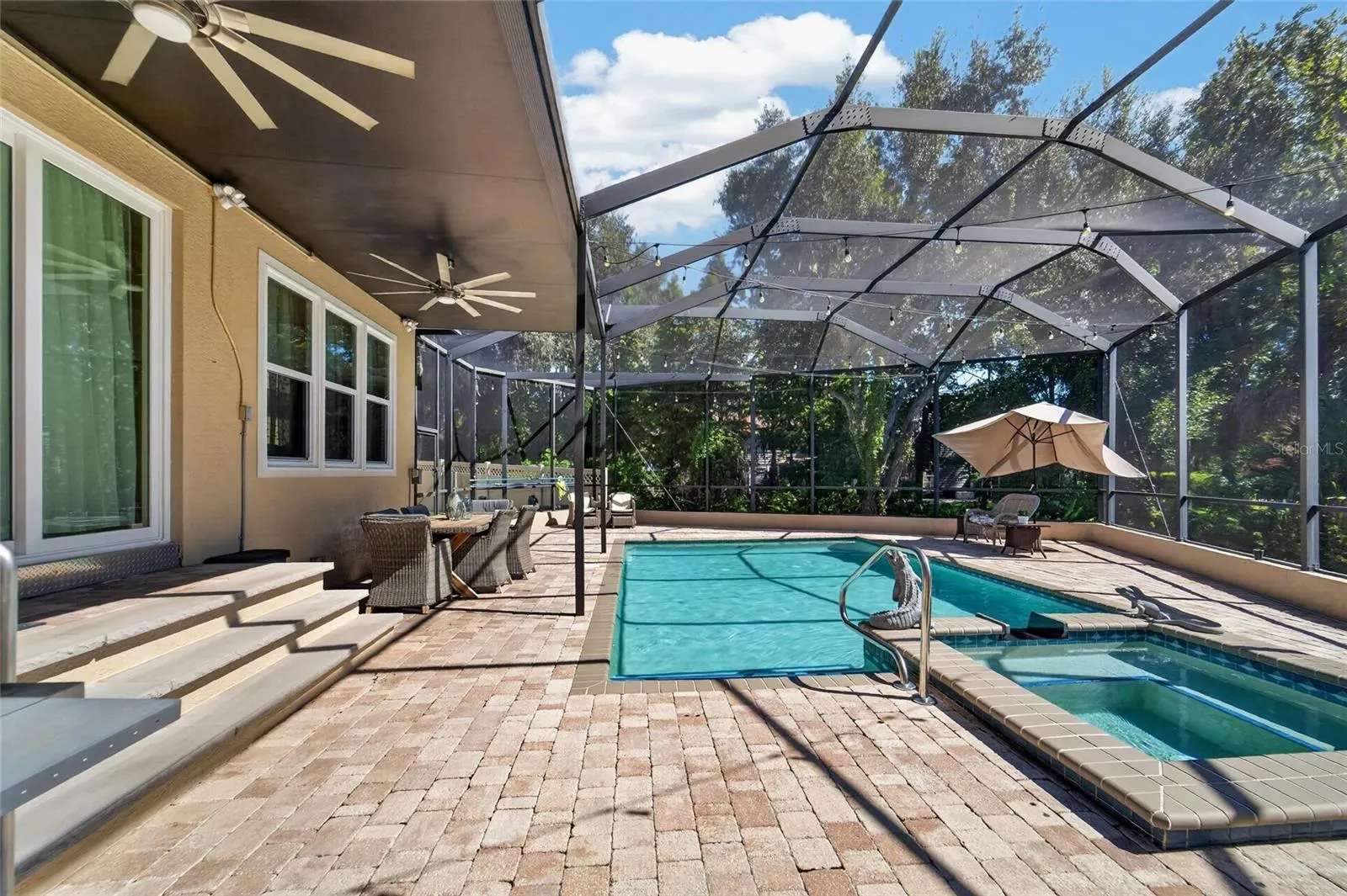 1009 EMERALD CREEK DR