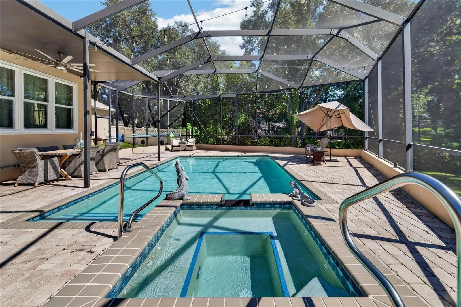 1009 EMERALD CREEK DR