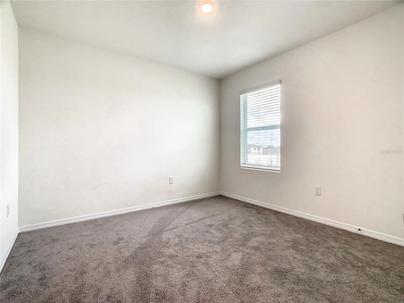 16506 MOSAIC OAR DR