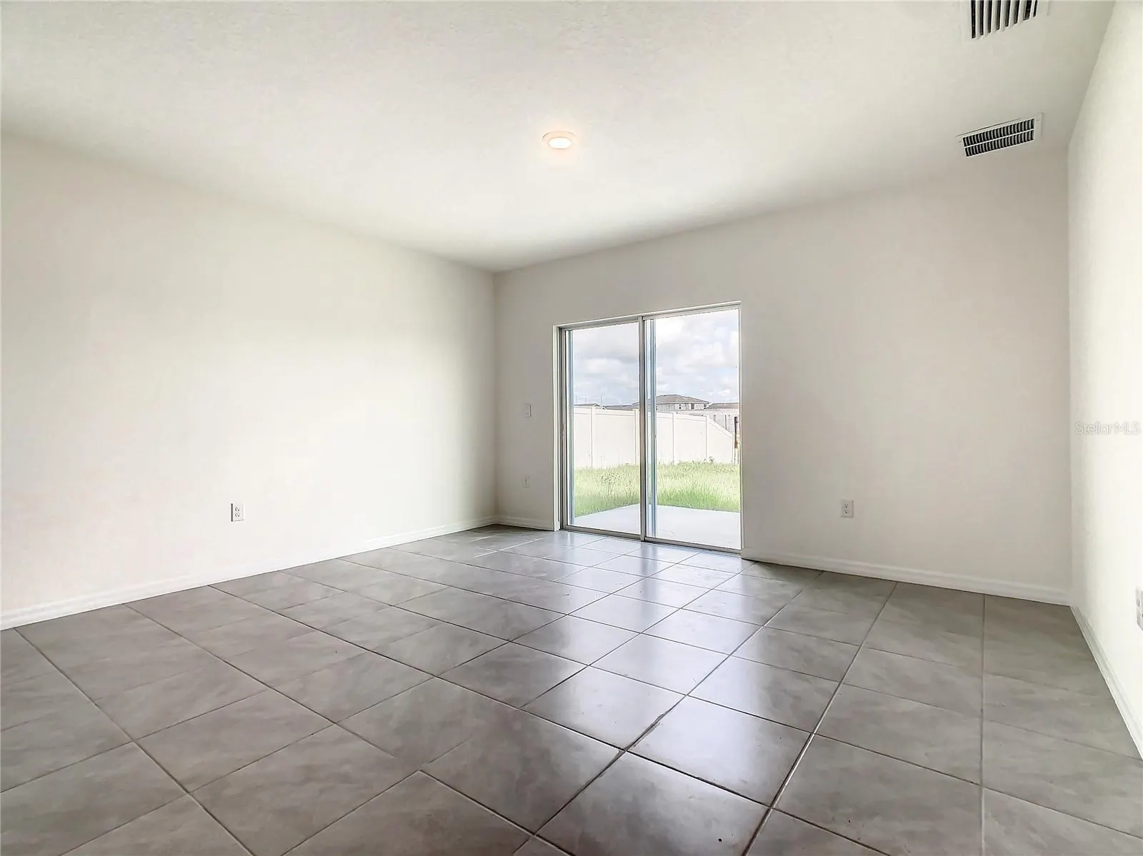 16506 MOSAIC OAR DR