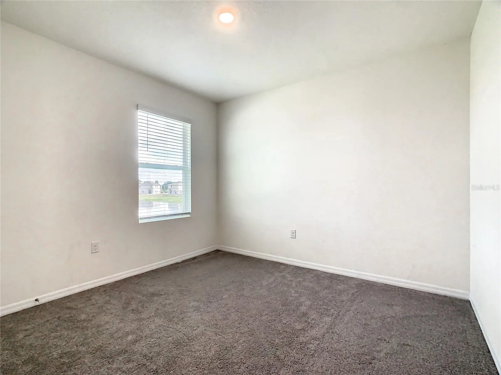 16506 MOSAIC OAR DR
